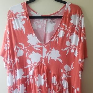 Lane Bryant Swing Tee 26/28W